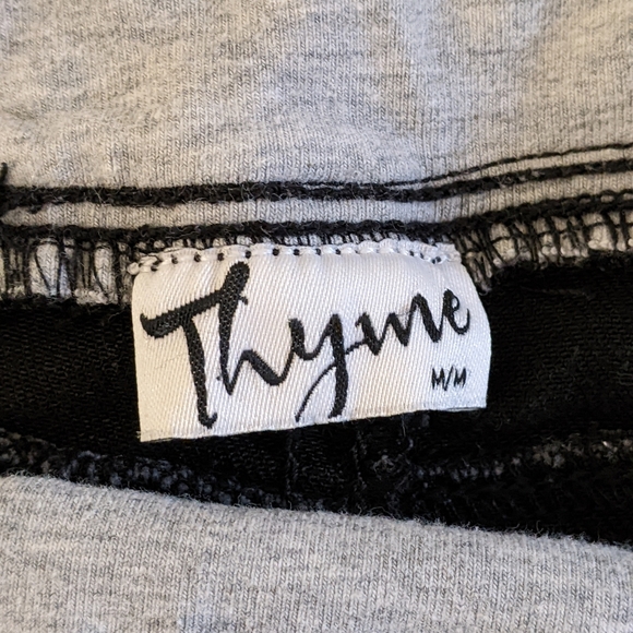 Thyme Maternity black denim shorts - Picture 3 of 3